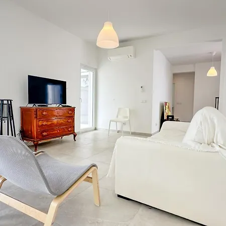 Sea Breeze Beach House Feriehus